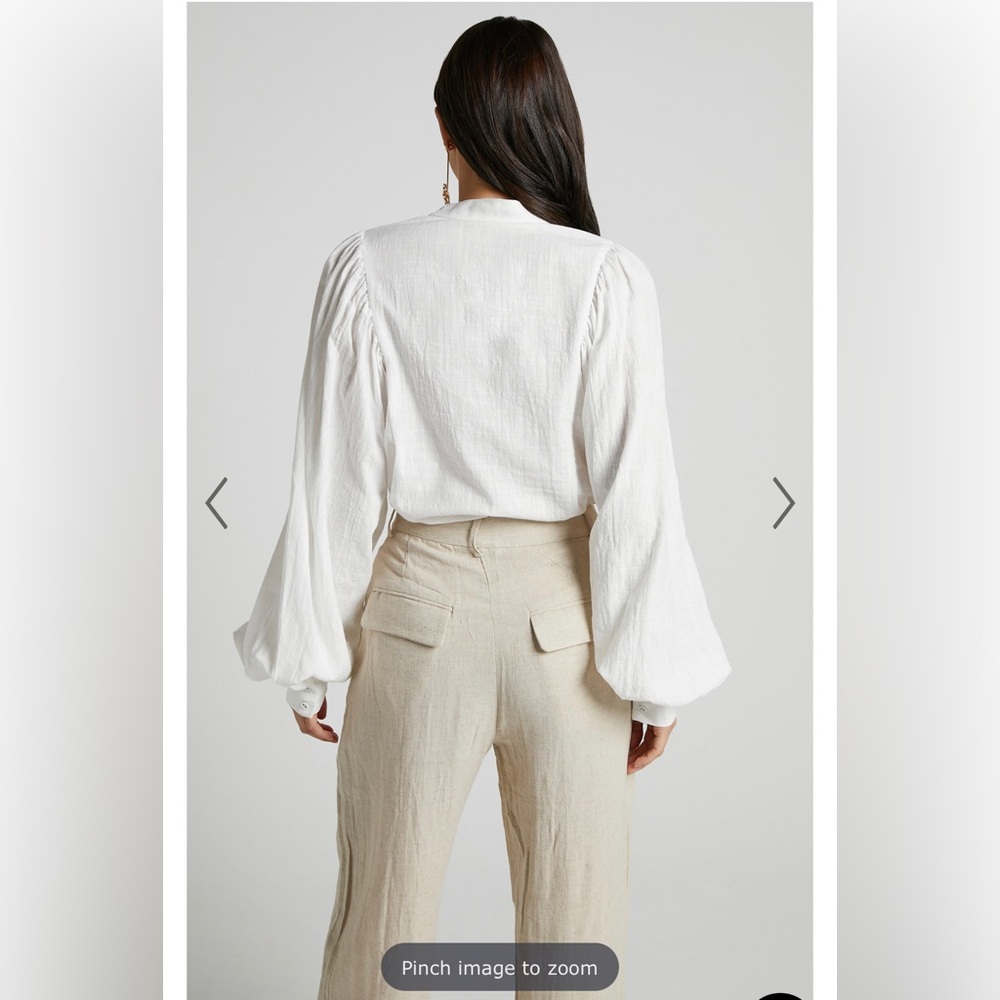 Showpo Sonyeta Balloon Sleeve Blouse - Picture 5 of 9
